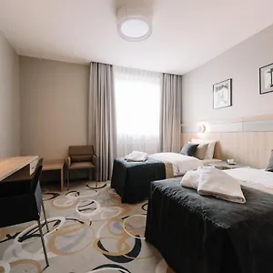 Krowodrza Centrum Konferencyjno - Hotelowe 4*, קרקוב פולין