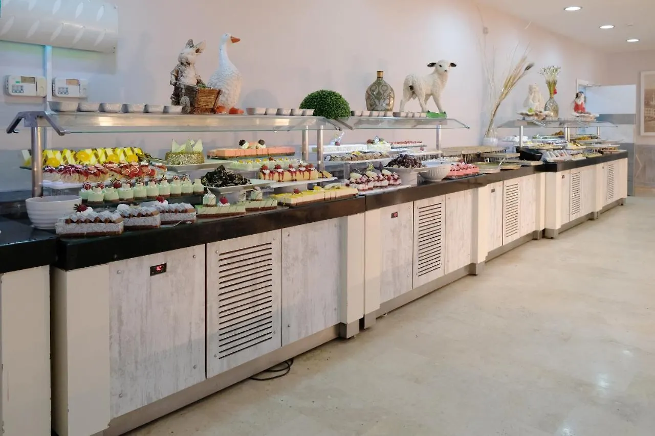 Bodrum Holiday Resort & Spa